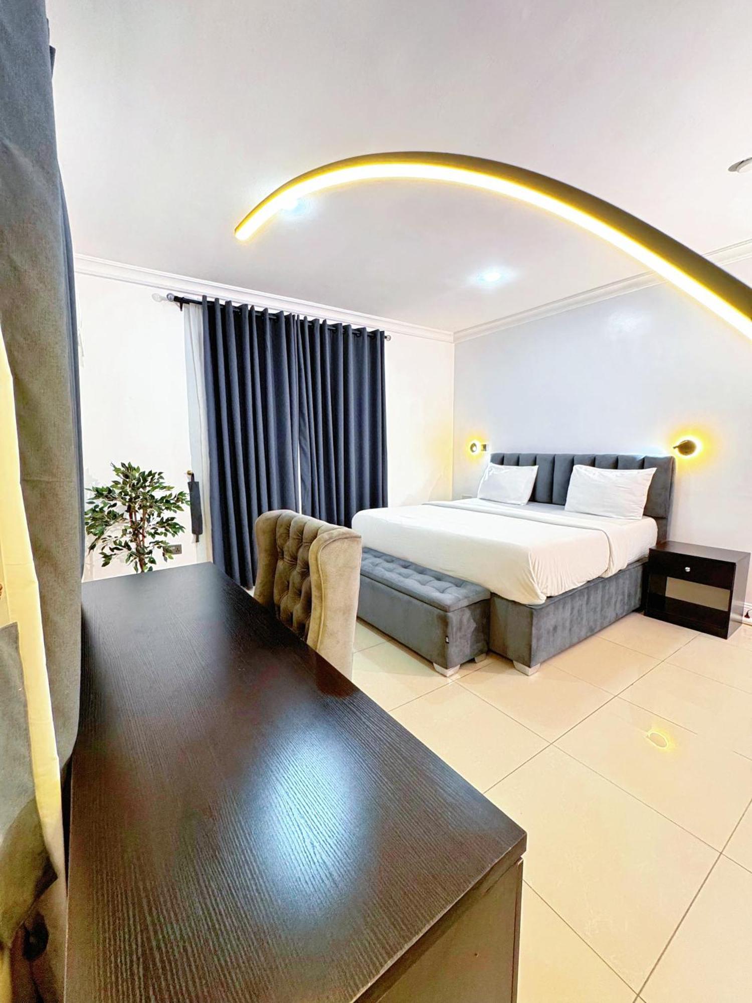 His Dulce Apartments Lagos Extérieur photo